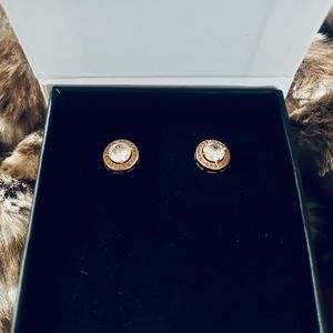 💎 Cate & Chloe Rose Gold Diamond Halo Stud Earrings